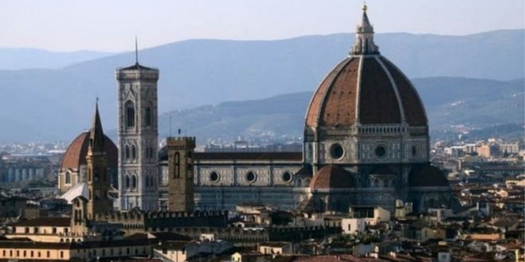 “Макдоналдс” будет судиться с Флоренцией – иск к городу составил $20 млн.