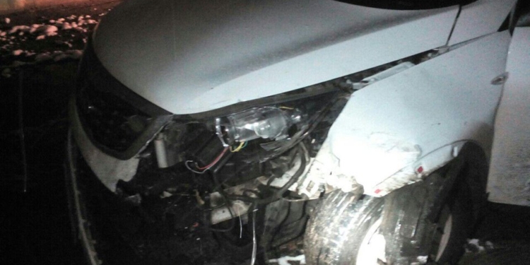 В Николаеве патрульные устроили погоню за нетрезвым водителем. Он врезался в их автомобиль