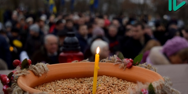 В День памяти жертв Голодомора в Николаеве лихом поминали Москву