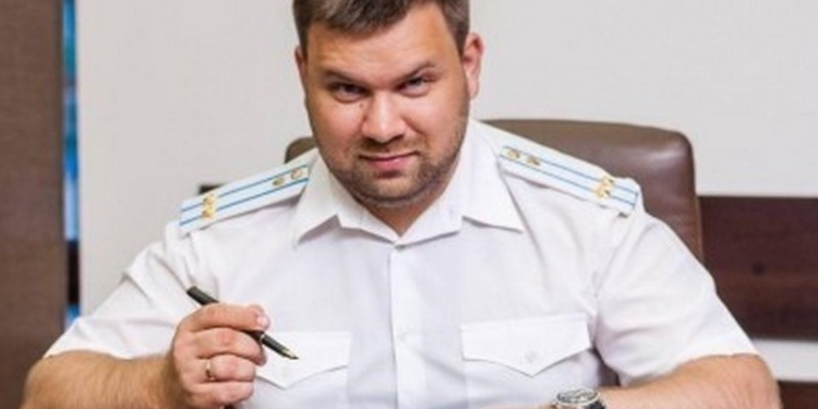 Трое в масках, угрожая оружием, угнали BMW X5 руководителя запорожской прокуратуры