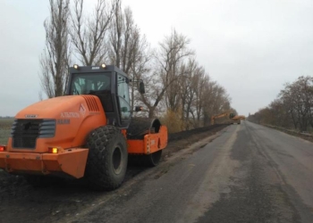 ГосДорНИИ и Дорцентр проверили качество ремонта Н-11 Днепропетровск-Николаев