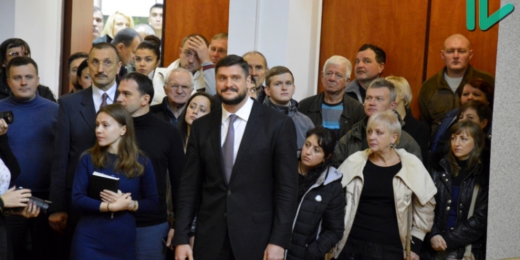 «Кто меня услышал – я их приглашаю, кто не услышал – я их прощаю» – глава Николаевской ОГА эмоционально обратился к депутатам