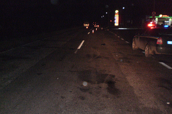 Вчера под Николаевом, на той же трассе, где в ДТП погибли военные, насмерть сбили мужчину