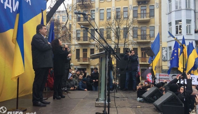 В Киеве Саакашвили созвал на митинг своих сторонников