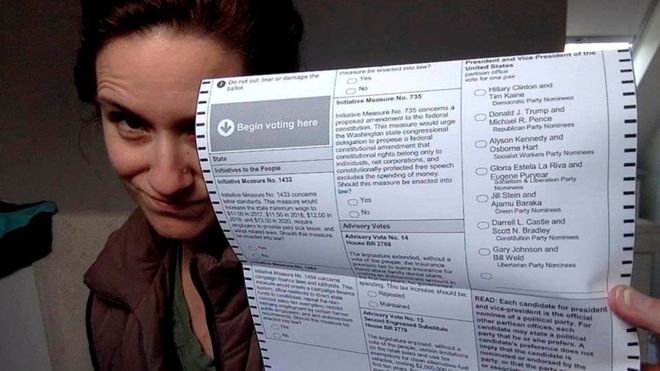 В США разрешили фотографировать и размещать в соцсетях избирательные бюллетени