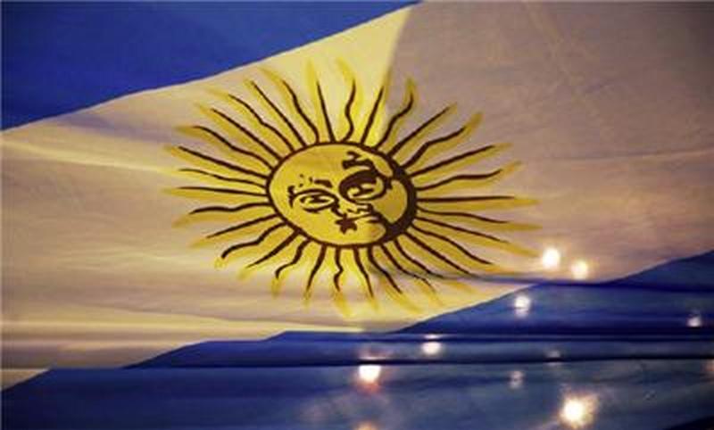 Аргентина разрешит указывать третий пол в документах 1