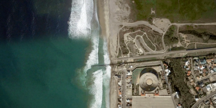 Место Великой Стены Трампа: в Сети выложили видео границы между США и Мексикой