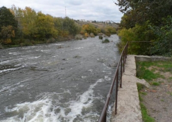 Константиновскую ГЭС в Николаевской области продали за 64 млн.грн. фирме с уставным капиталом в 1000 грн.