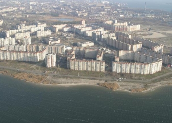 В Николаеве подростки нашли и подожгли емкости с неизвестным веществом, 11-летний мальчик в больнице с химическими ожогами