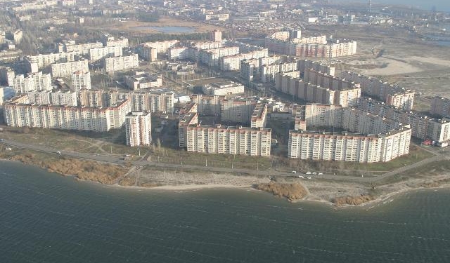 В Николаеве подростки нашли и подожгли емкости с неизвестным веществом, 11-летний мальчик в больнице с химическими ожогами