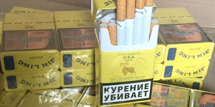 Намекают? В Одессе задержали большую партию сигарет с бараном на пачке