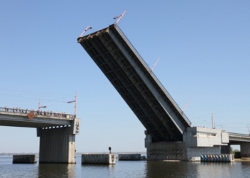 Горожане, внимание: на вторник в Николаеве запланирована разводка мостов