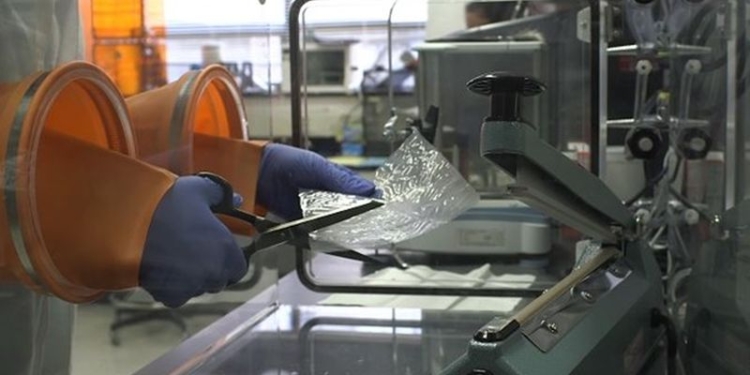 Ученые разработали из молока съедобную упаковку