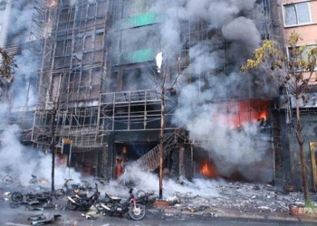 В столице Вьетнама сгорел караоке-бар: 13 погибших