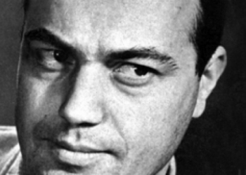 Завтра ему бы исполнилось 80: сегодня в Николаеве у Каштанового сквера читали стихи Винграновского