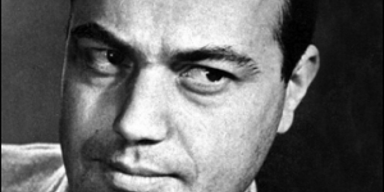 Завтра ему бы исполнилось 80: сегодня в Николаеве у Каштанового сквера читали стихи Винграновского