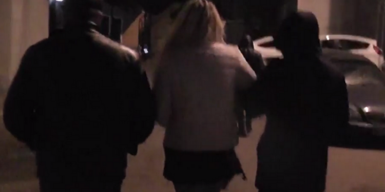 Николаевские полицейские задержали администратора гостиницы, которая вызывала проституток для посетителей