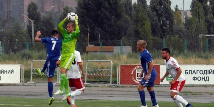 Футболисты Первой и Второй лиг Украины рассказали о договорных матчах и задержке выплаты зарплаты