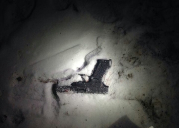 Утро воскресенья в Николаеве может быть и таким: у площади Победы во дворах стреляли