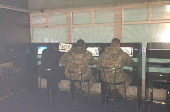 За выходные игровые залы на Николаевщине, маскирующиеся под Интернет-клубы, приказали долго жить