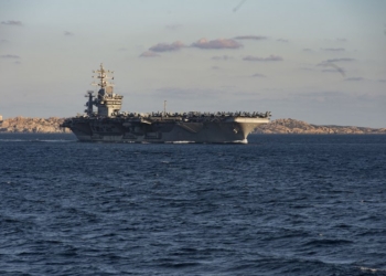 Французские полицейские заблудились на авианосце «Дуайт Эйзенхауэр» – теперь будут наказаны