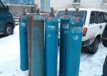 19-летние воры украли в Первомайске 10 баллонов с кислородом. Но далеко не уехали