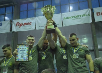 Николаевские десантники – победители первых соревнований по кроссфиту среди военных