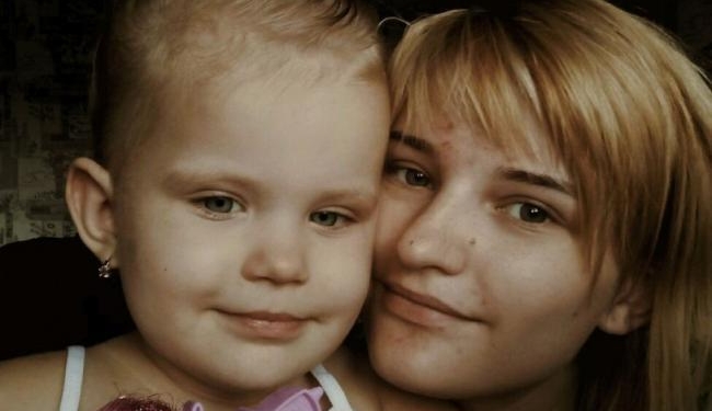 Мать, бросившая двоих детей на 9 дней, была мошенницей – собирала деньги на якобы больную дочь