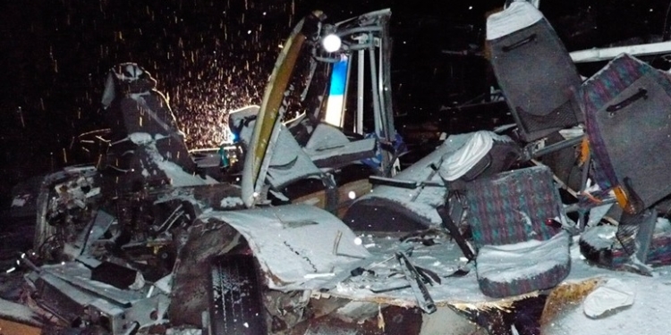 В РФ автобус с детьми столкнулся с грузовиком. 12 погибших