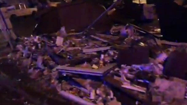 Ночью в Киеве громили МАФы. Пострадала женщина