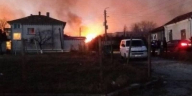 В Болгарии сошел с рельсов товарный поезд с газом: есть погибшие и раненые