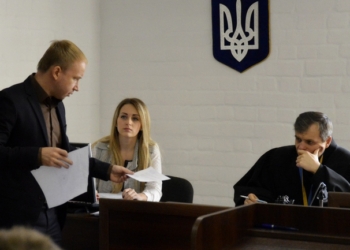 Подозреваемый в хищении 6 млн. и.о. директора «Николаевоблтеплоэнерго» в предынфарктном состоянии. Его защита заявила отвод судье