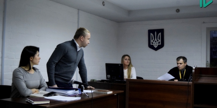 Полиция принудительно доставит в суд подозреваемого в хищении 6 млн. и.о. директора «Николаевоблтеплоэнерго» Виталия Бородина