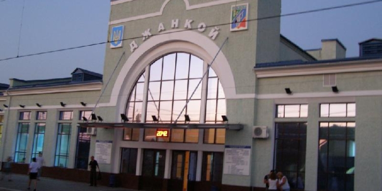 «В связи с высокой вероятностью провокаций в Крыму со стороны украинских спецслужб»: РФ в 2017 году планирует развернуть батальон ВДВ в Джанкое