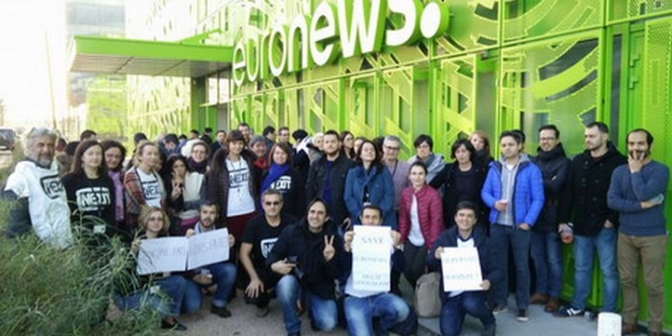 Впервые в истории Евроньюс бастуют языковые редакции. Догадайтесь, кто инициаторы