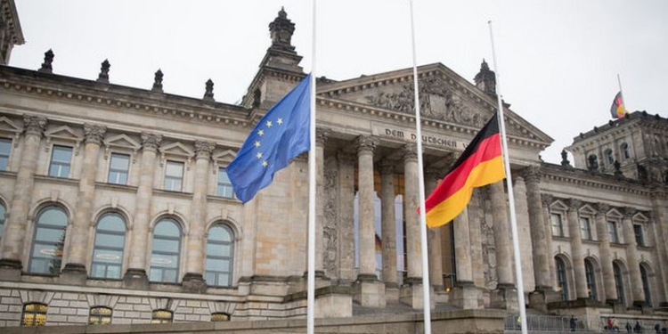 Немцы готовятся к кибератакам со стороны РФ во время парламентских выборов в 2017 году