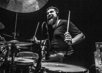 «Не захотел доплатить за багаж»: украинского барабанщика обвинили в том, что он в Калининграде сломал нос работнику аэропорта