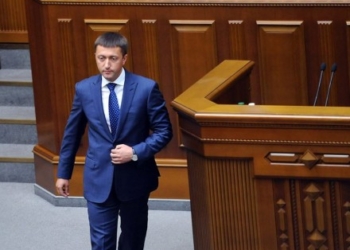 Нардеп от “Воли народа” избил СБУшника во время обыска