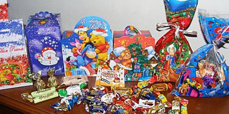 У вас есть ребенок в детсаду? Проверьте, какие конфеты у него в подарке: Николаевское гороно заплатило за конфеты 880 тыс.грн. (ДОКУМЕНТ)