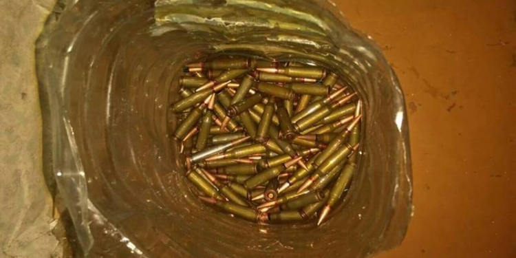СБУ в зоне АТО обнаружила тайники с боеприпасами