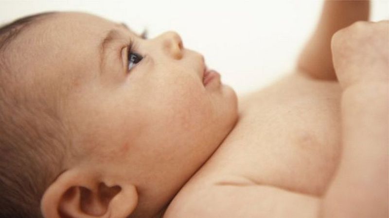 В Британии одобрили рождение ребёнка от одного мужчины и двух женщин для предупреждения неизлечимых наследственных заболеваний 1