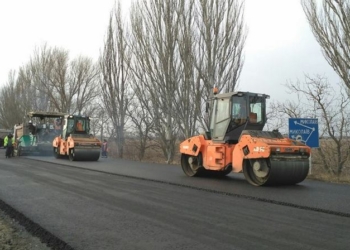 Завершении ремонт на николаевском участке трассе Н-11 Днепр-Николаев.  Служба автодорог Николаевской области уверена, что “проезд станет комфортным”