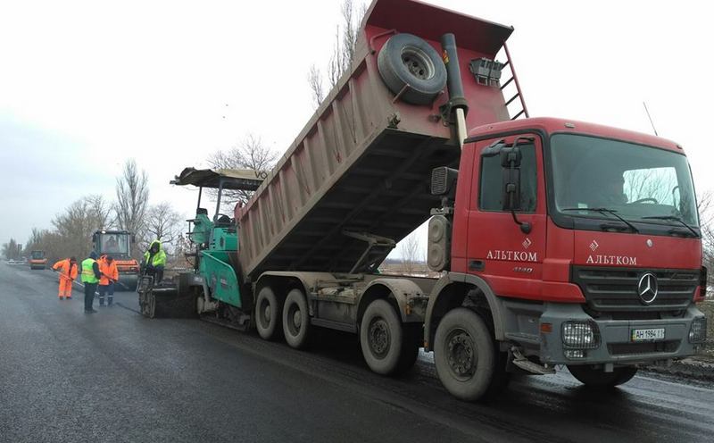 На текущий ремонт дорог и эксплуатационное содержание из бюджета Николаевской области выделено 9 млн.грн. 3