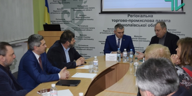 Девять месяцев спустя: разговор мэра Сенкевича с николаевским бизнесом в торгово-промышленной палате прошел в новых тонах