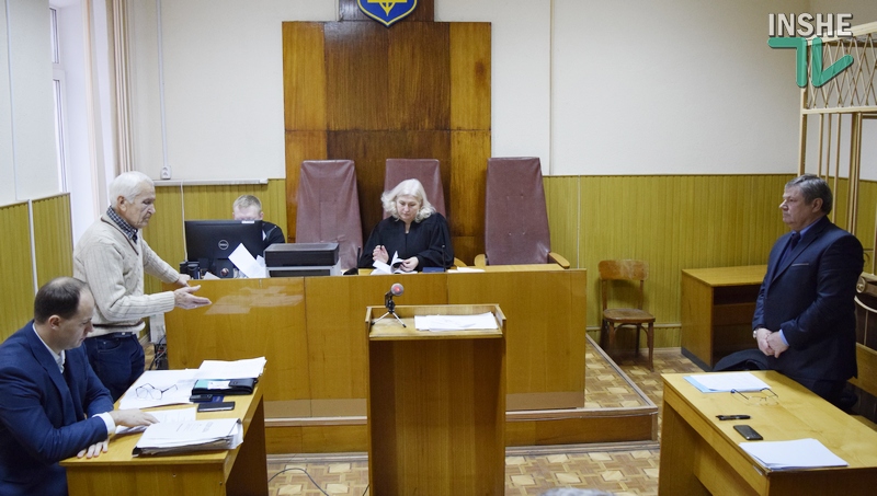 Суд вынес решение по иску экс-главврача Николаевской психиатрической больницы Очколяса, требовавшего 50 тысяч компенсации за критику его работы 4