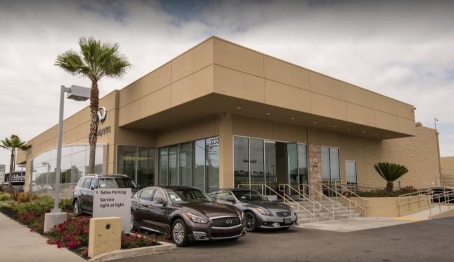 Из дилерского центра в США угнали 40 автомобилей Infiniti. Кражу обнаружили случайно