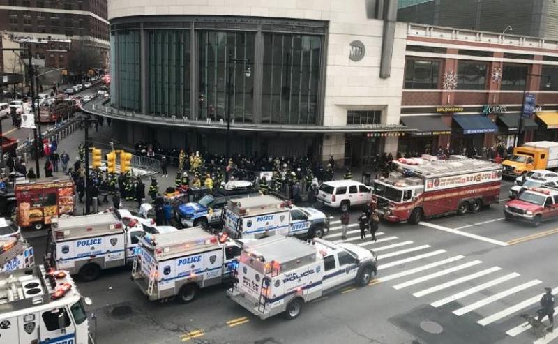 В Нью-Йорке сошел с рельсов пассажирский поезд – десятки пострадавших 1