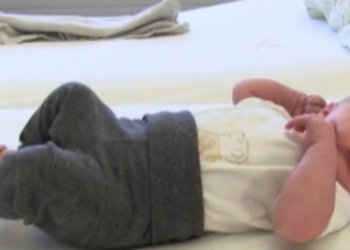 Исландия – страна традиций: первого ребенка в этом году родила женщина, тоже ставшая первым ребенком года в свое время