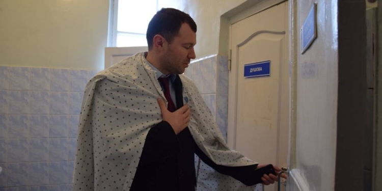 После скандала в Николаевской областной больнице замгубернатора проехал по лечебным учреждениям. И?