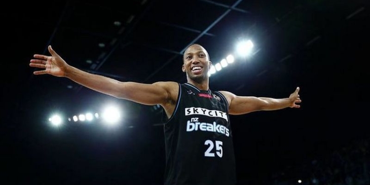 В Новой Зеландии во время баскетбольного матча у спортсмена выпал глаз